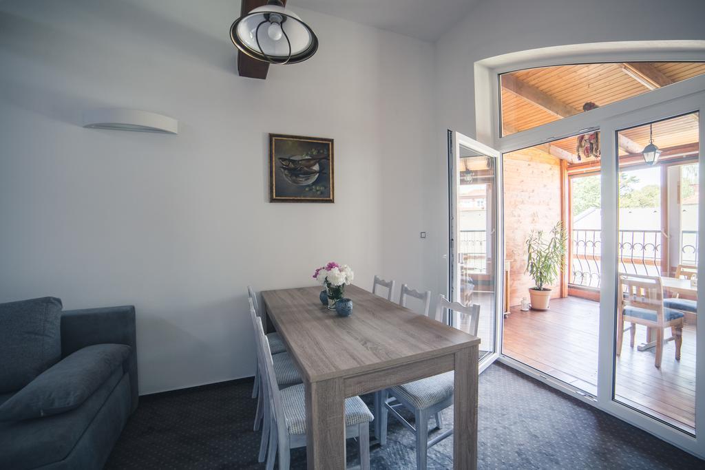 Apartmany U Papousku Jindřichŭv Hradec Eksteriør billede
